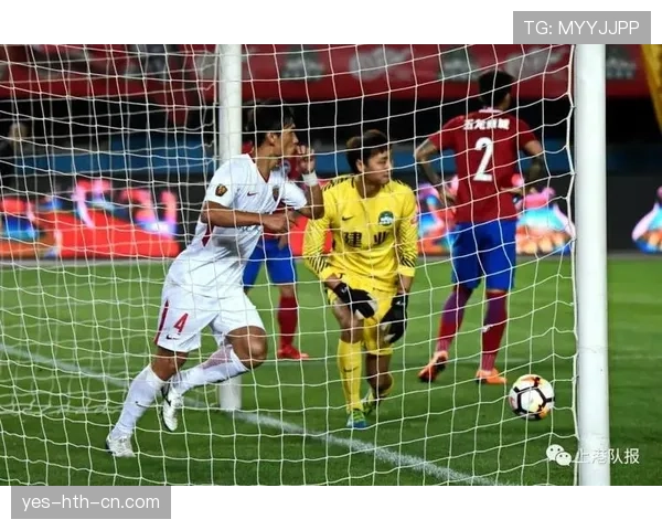 点球击中门框后球出界，规则上如何判定续赛？